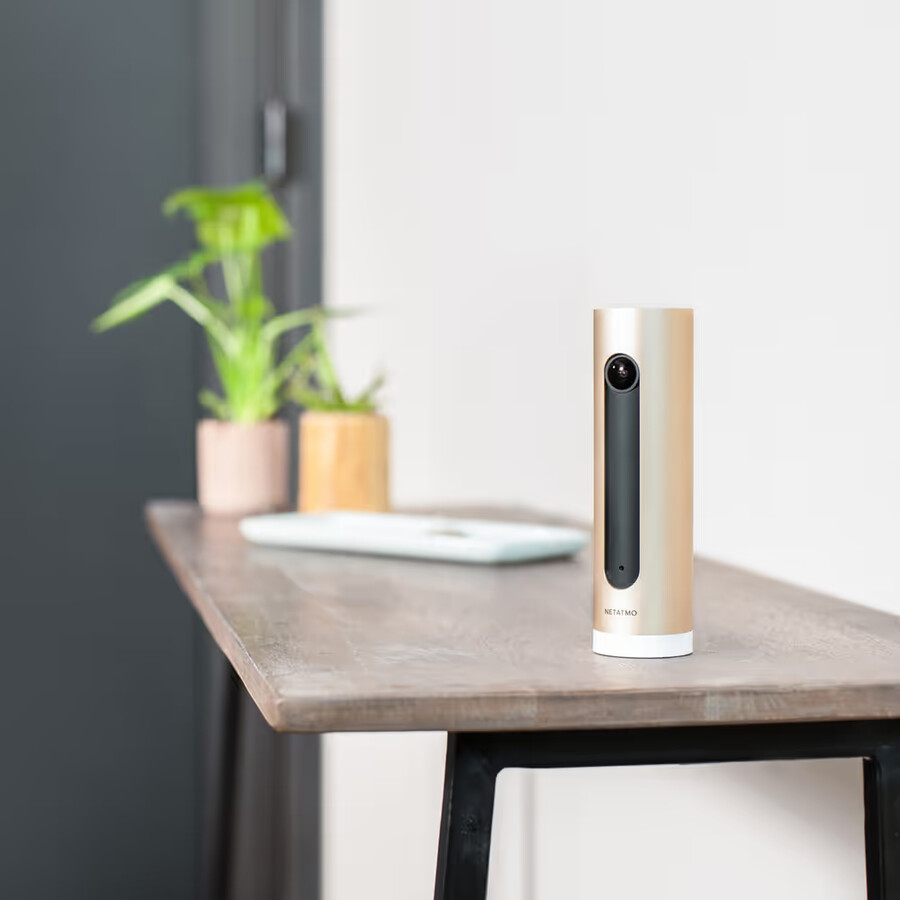 smart indoor camera